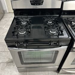 Ge 30 Inch Gas Stove Four Burners Regular Stainless Steel 