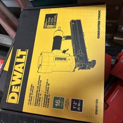 Dewalt Staple Gun 