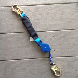 Tractel C0506Z Tracpac Self-Retracting Lanyard with 3/4" Self-Locking