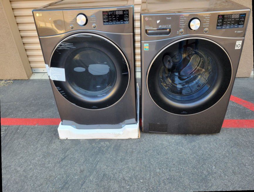 LG thinQ front load washer and  dryer M7M