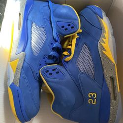 Jordan 5 Laney 