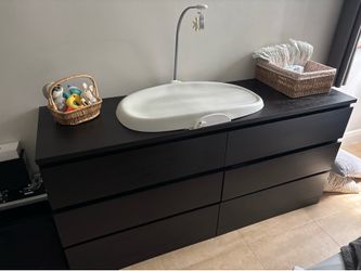 Black Dresser