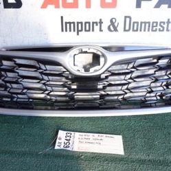 2020 - 2021 - 2022 TOYOTA HIGHLANDER FRONT BUMPER GRILLE OEM AX65433 w/o emblem