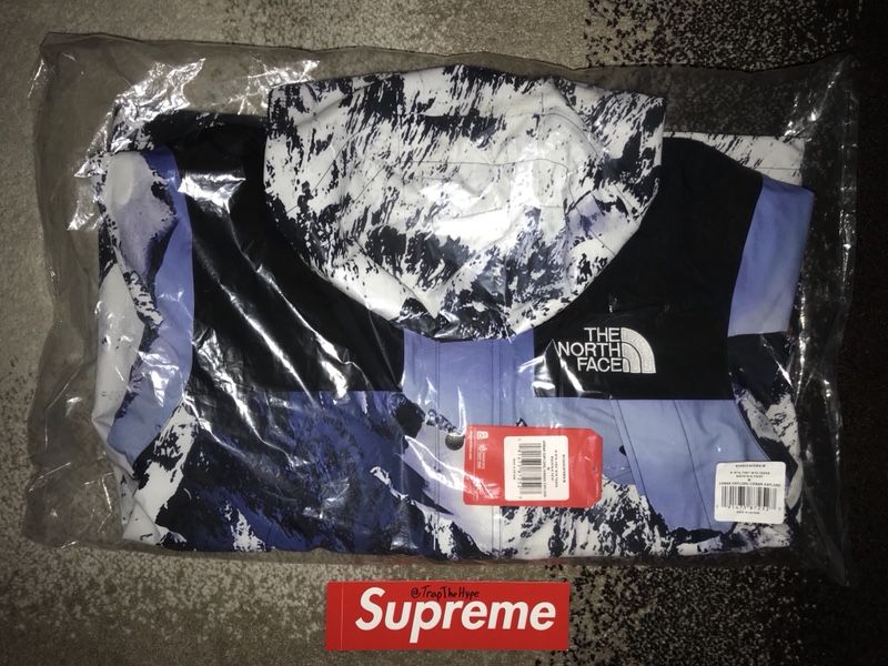 SUPREME NORTHFACE PARKA **RARE**