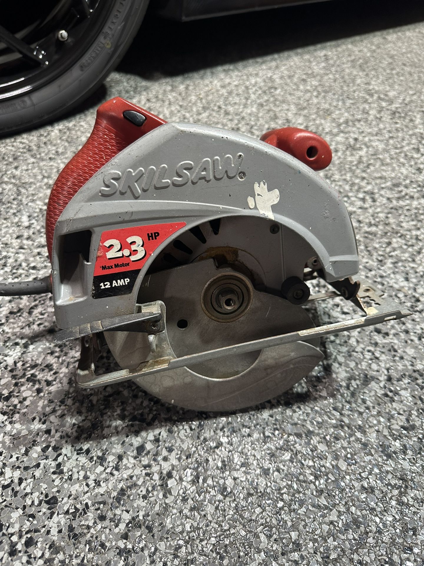 Skilsaw 2.3 HP 12 AMP Circular Saw