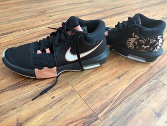 Nike LeBron Witness 8 Guava Ice