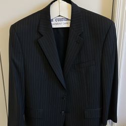 Ralph Lauren 3 Piece Suit Gray Pinstriped 42S/34W/29L