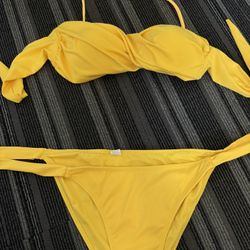 Unused Bikini Top And Bottom