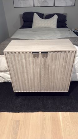 Shoe Cabinet / Entryway Storage Cabinet