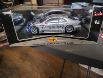 Maisto 1:18 Mercedes-Benz CLK DTM 2000