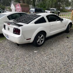 2008 Ford Mustang