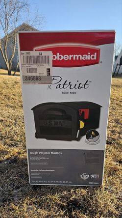 New!! Rubbermaid Mailbox 