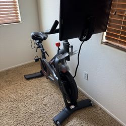 Peloton Bike