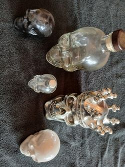 Skull Decor