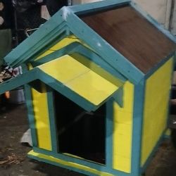 X LARGE DOG HOUSE