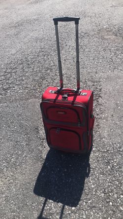 20 inch carry-on luggage very good condition