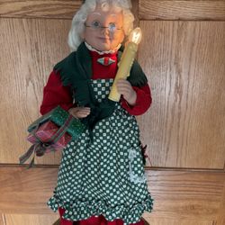 Vintage Animated 2' Mrs Claus