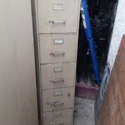 Steelcase  File Cabinets Metal Very Strong 