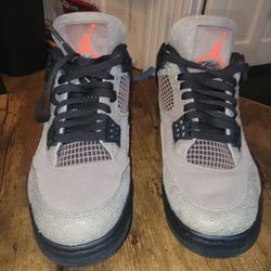 Air Jordan 4 Retro Taupe Haze