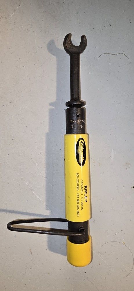 RIPLEY 30 LB TORQUE WRENCH