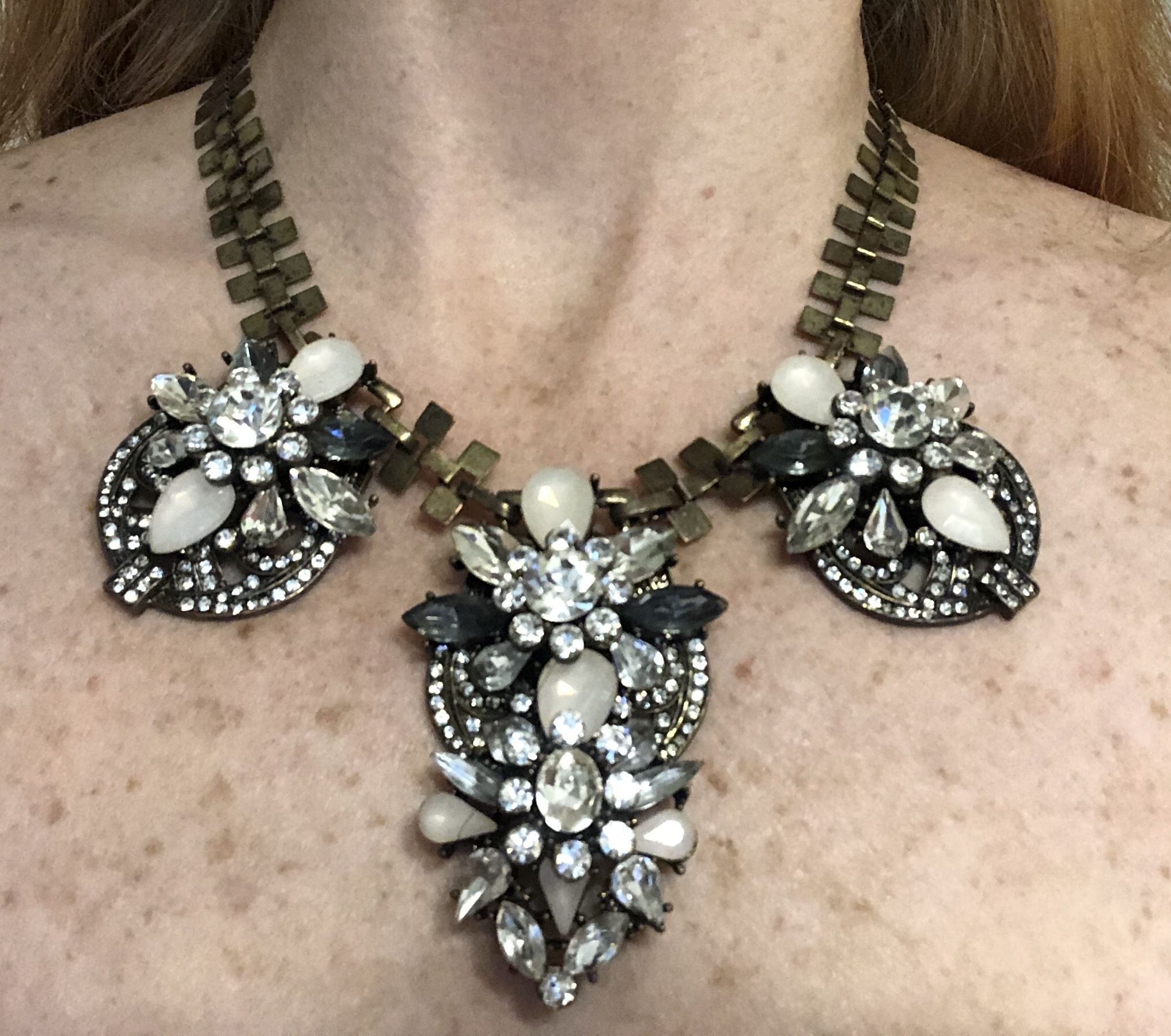 Women’s Gemstone Vintage Necklace (Stunning!!)