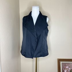 Eileen Fisher fleece lined Vest in XS