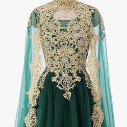 Game Of Thrones Type Dress With Cape