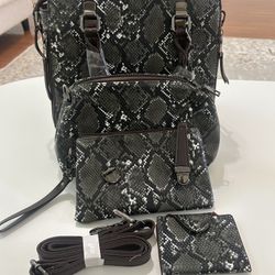 4-Piece Snakeskin Print Handbag Set