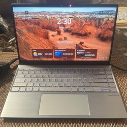 Laptop model ASUS ZenBook 14 Q408UG - Ryzen 5 / 8GB RAM / 256GB SSD