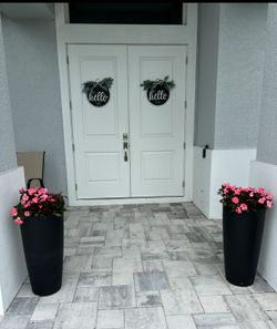 SOLID WHITE FIBERGLASS  FRONT HURRICANE  DOOR