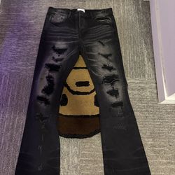 Black flared jeans(size 34-36)