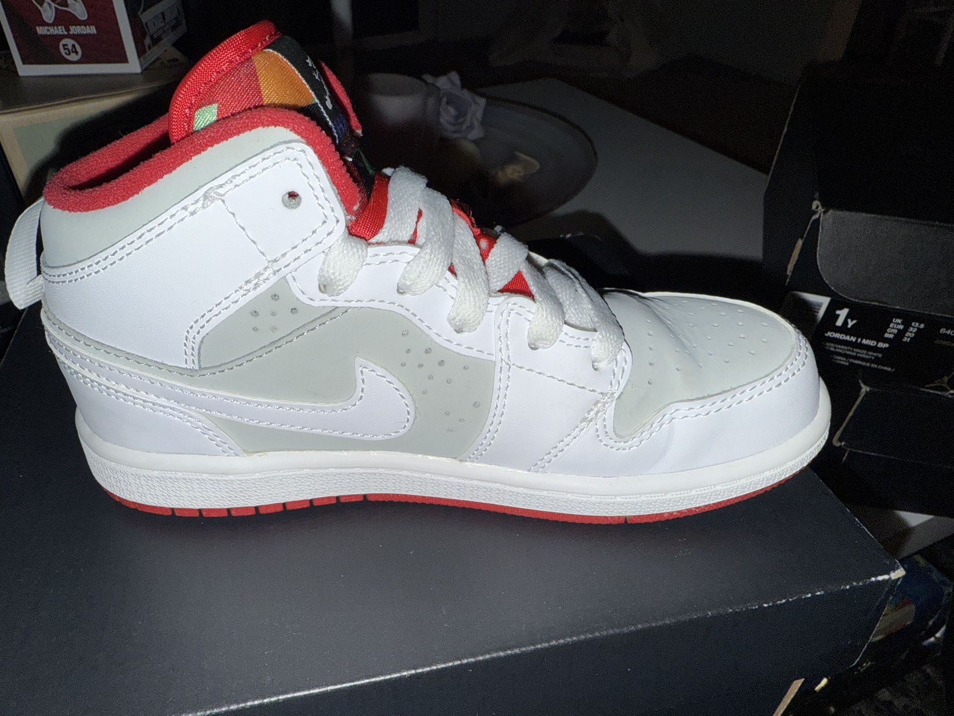 kids jordan hares size 13
