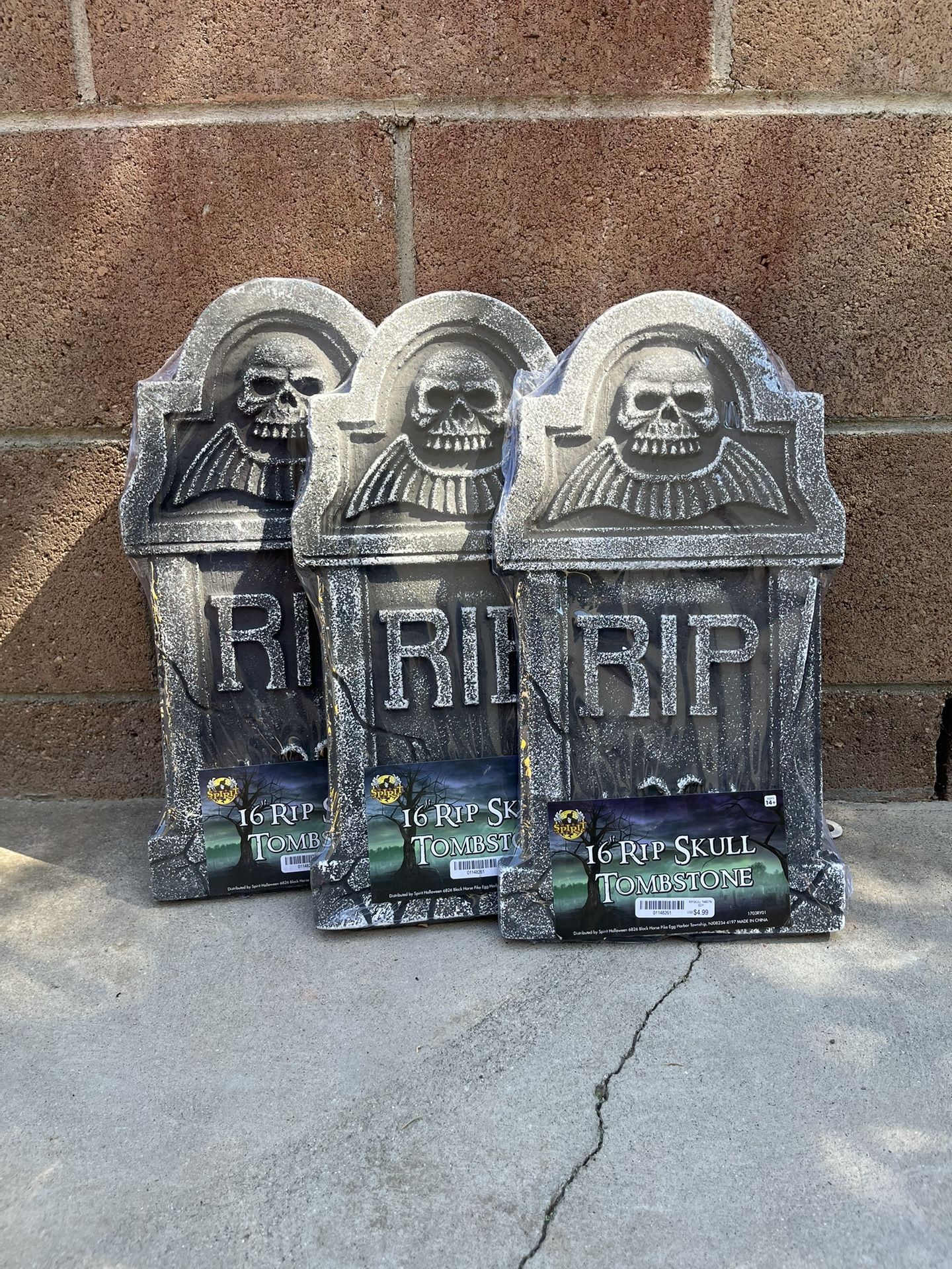 16” Tombstones