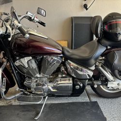 2007 Honda Vtx1300R. Really Good Condition 