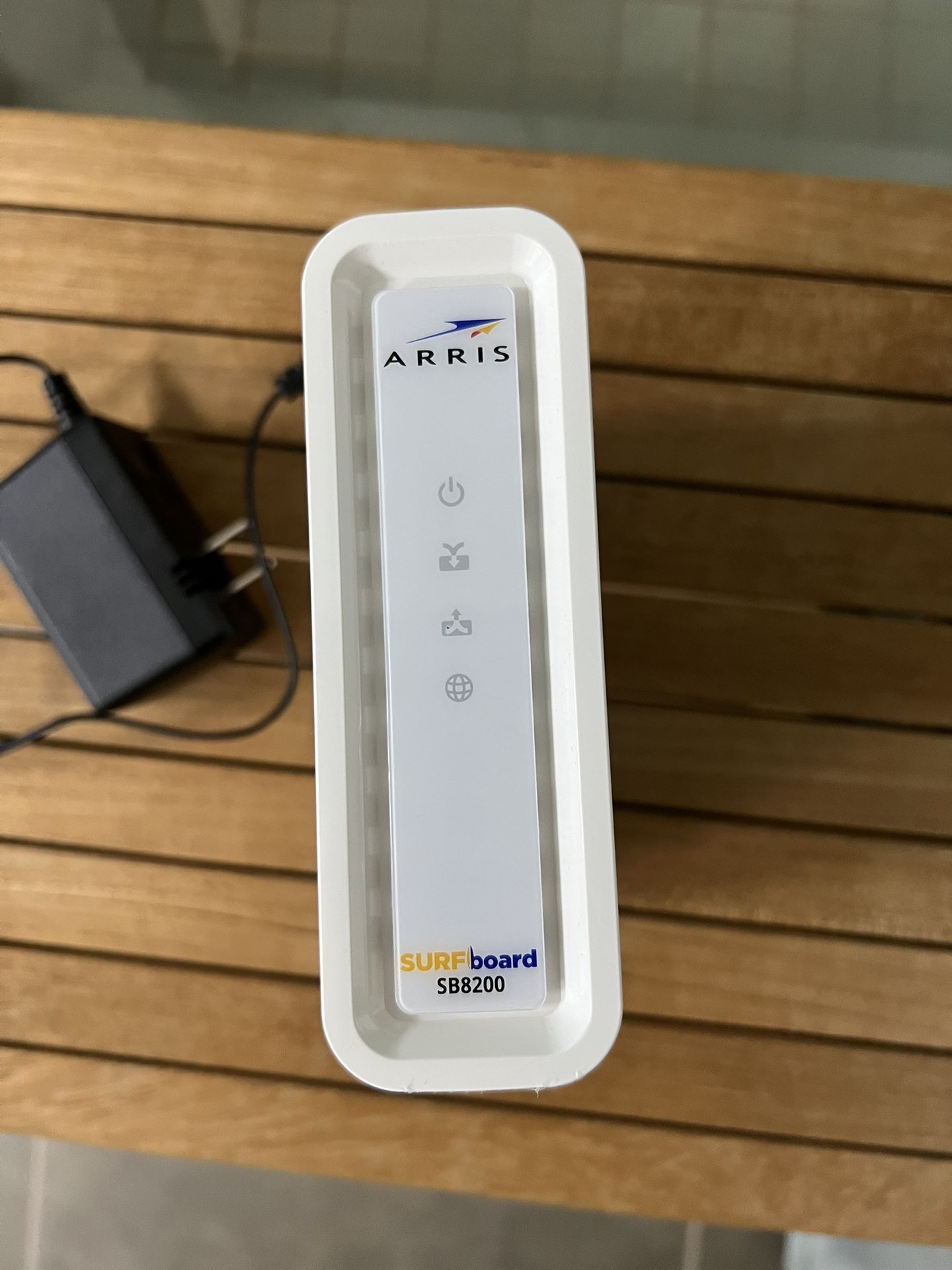 ARRIS (SB8200) - Cable Modem - Fast DOCSIS 3.1 32x8 Gigabit Cable Modem , Approved for Comcast Xfinity, Cox, Charter Spectrum, & more | 1 Gbps Max Int