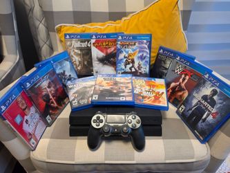 PS4 Console with Controller and 11 Games