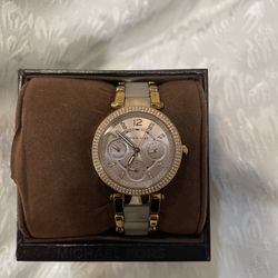 Michael Kors Woman’s Watch