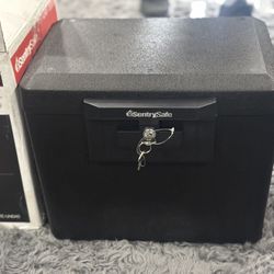 Safe New  key  included