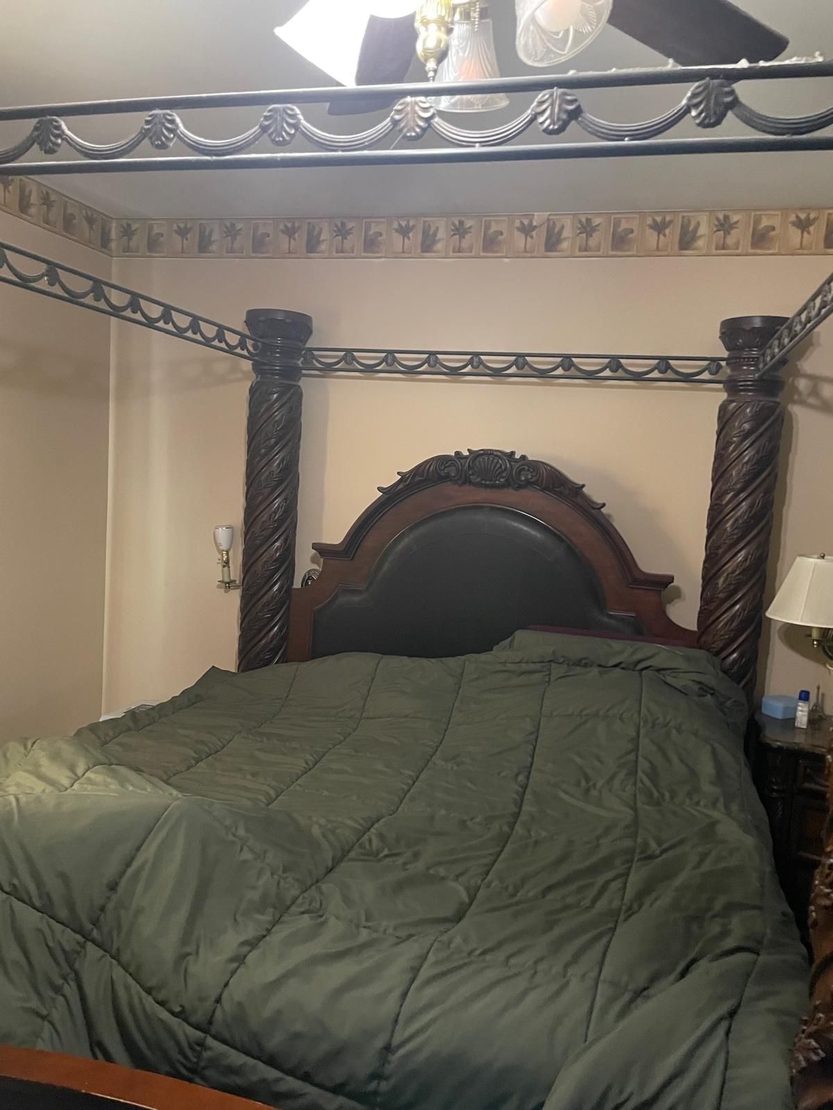 Bed Set With Dresser And Night Stand