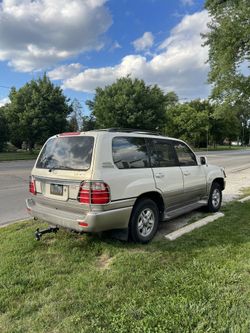 2001 Lexus LX 470