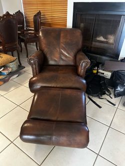 Single person couch recliner / 2 pieces