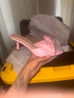 Brand new heels