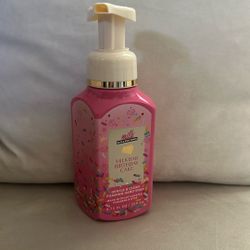 Bath & body Works, milk, bar, birthday cake, hand soap