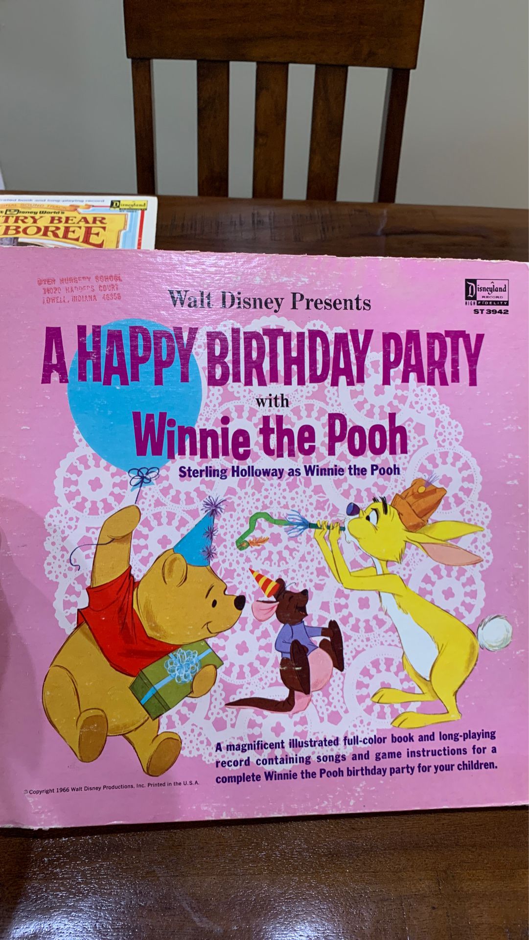 Disney A Happy Birthday Party with Winnie the Pooh