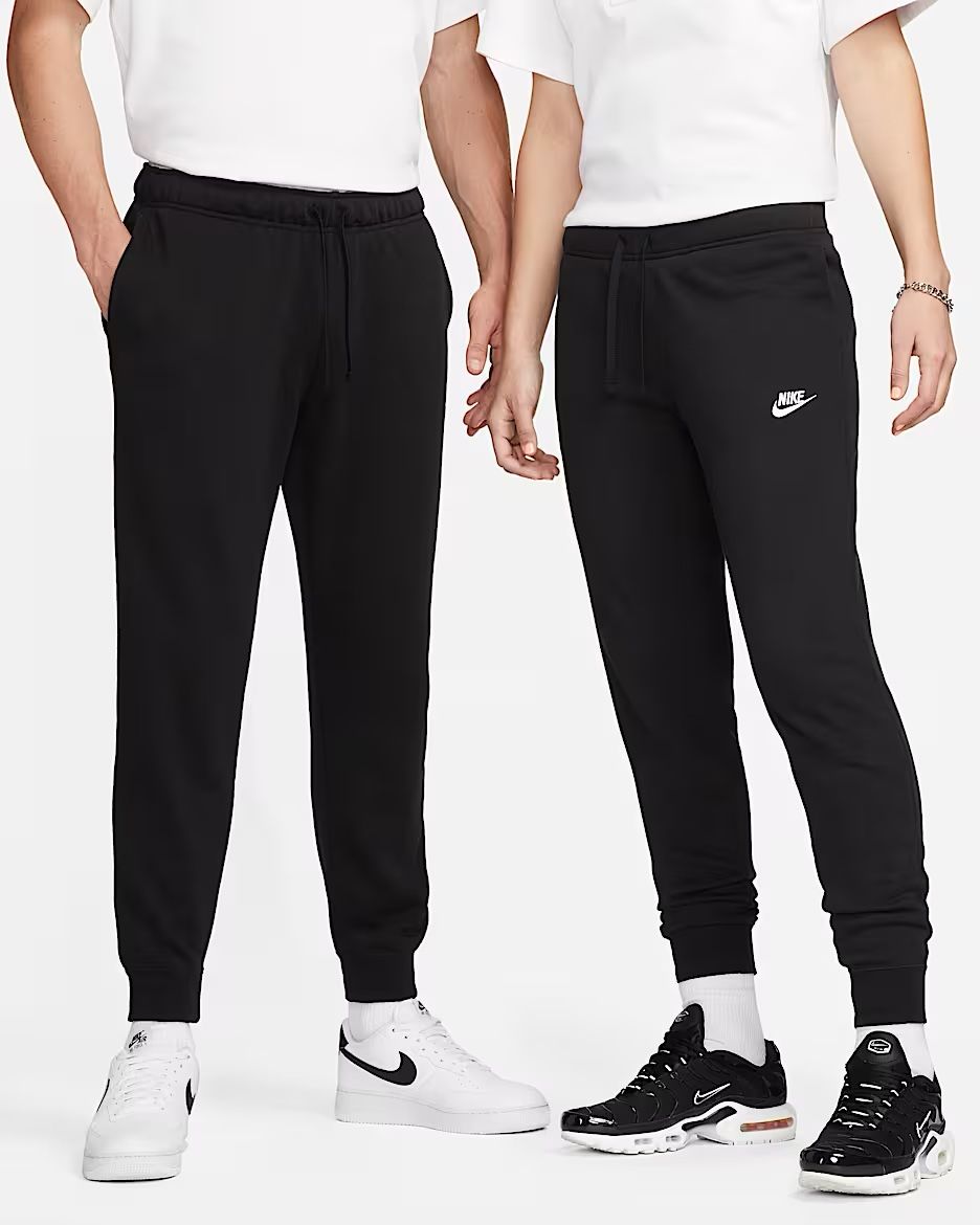 NEW Nike Sportswear Club Fleece Women's Small Mid-Rise Joggers - Black