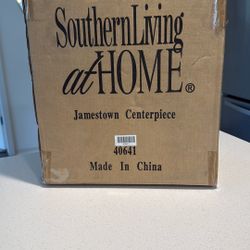 Southern Living Jamestown Centerpiece
