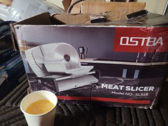 Meat slicer