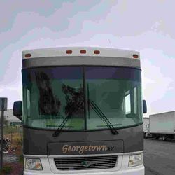 2006 Georgetown Forest River XL 370