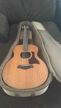 Taylor GS Mini guitar Mahogany