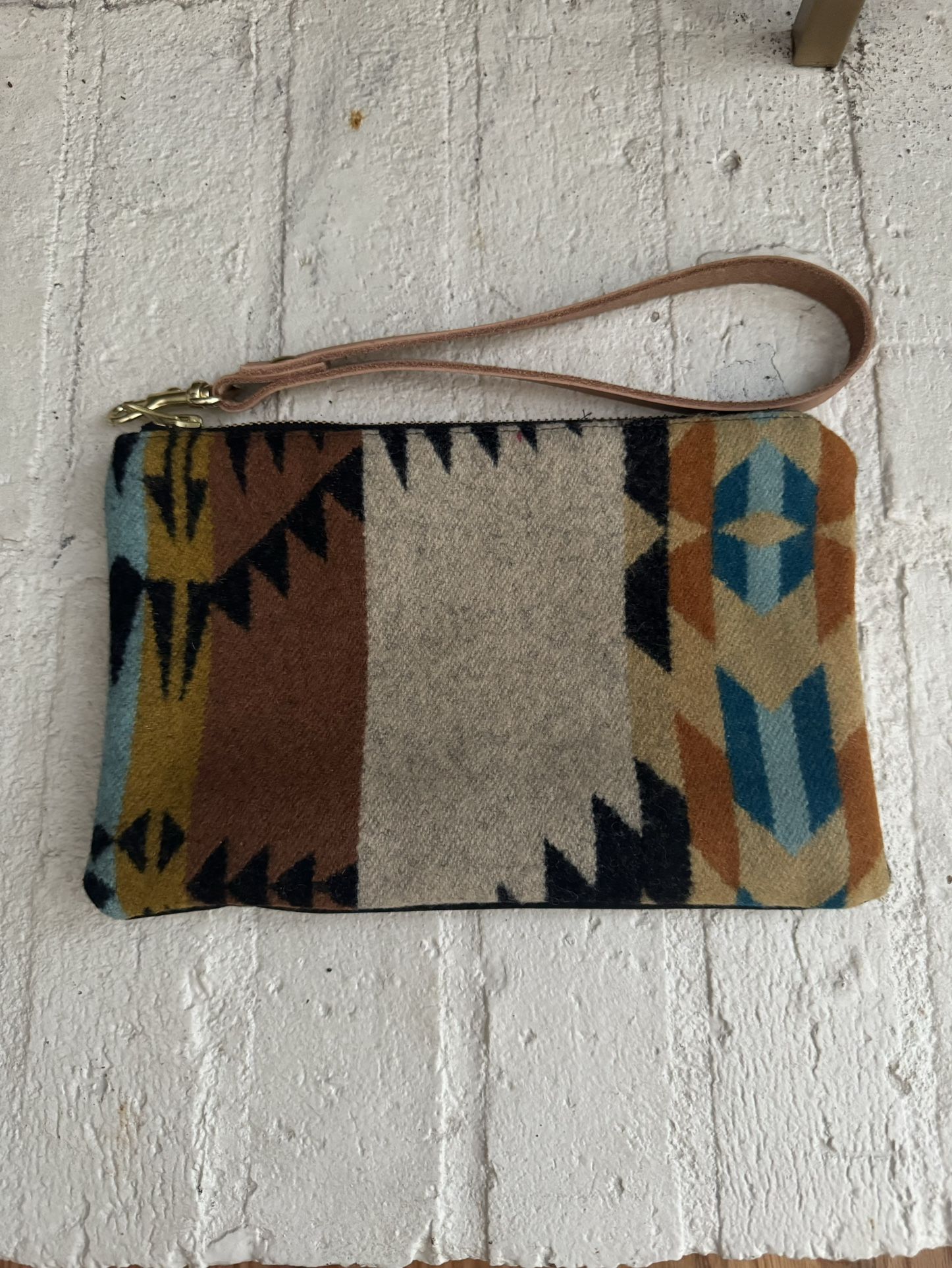 NWOT Wool Tribal Wristlet Bag